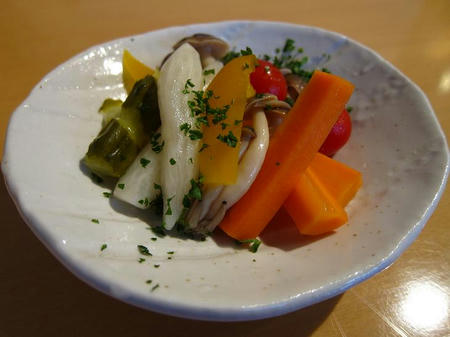 カフェ＆ダイニング gurumi　自家製ピクルス