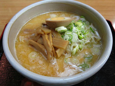 らーめん みそ膳 九州豚骨味噌らーめん