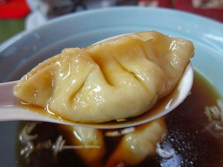 中華飯店 鈴蘭 水ぎょうざ