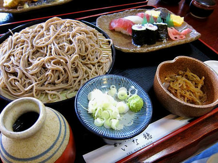 そば・寿司処 いな穂