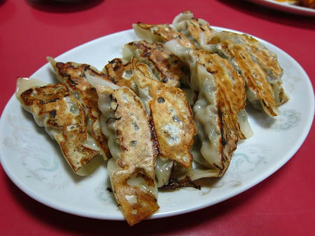 広東料理 太湖 手作り餃子