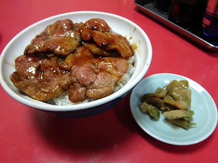 広東料理 太湖 肉丼