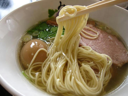 麺処 みどり 細麺 大盛120円増し
