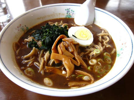 けんちゃんらーめん 黒小麦ラーメン