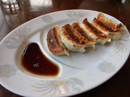 けんちゃんらーめん 餃子