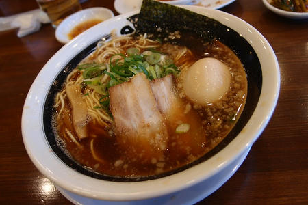 新和歌山ラーメン ばり馬 上中居店