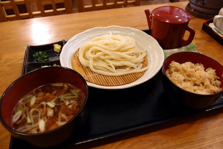 うどん処 夢茶房