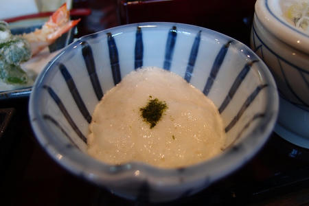 蕎麦 貴石