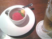 1_111711542354782.jpg