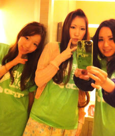 1_201104220861.jpg