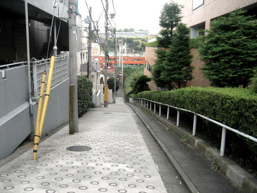 新助坂