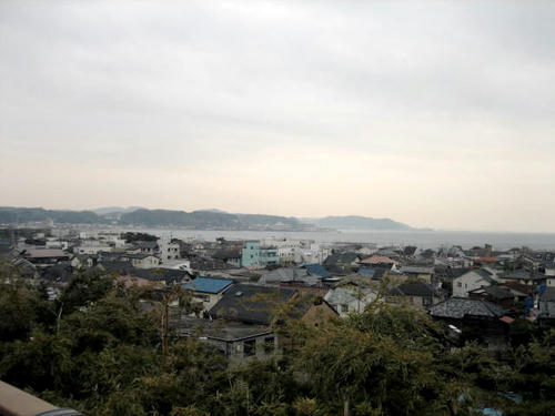 長谷寺本堂から臨む鎌倉市内
