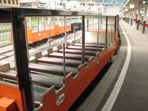 FI2622742_2E.JPG