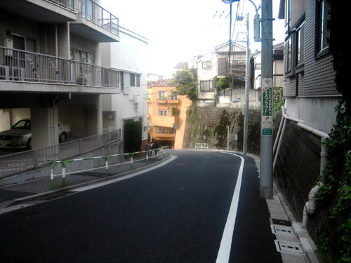 新坂