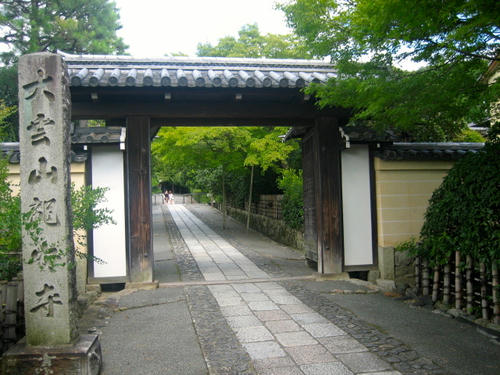 竜安寺山門