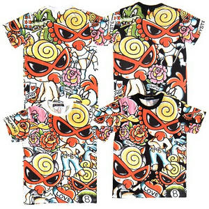 ヒステリックミニ　タトゥー総柄Tシャツ